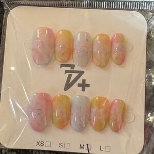 Press On Nails Pastel Ombre Marble Short Oval Full Cover Manicure